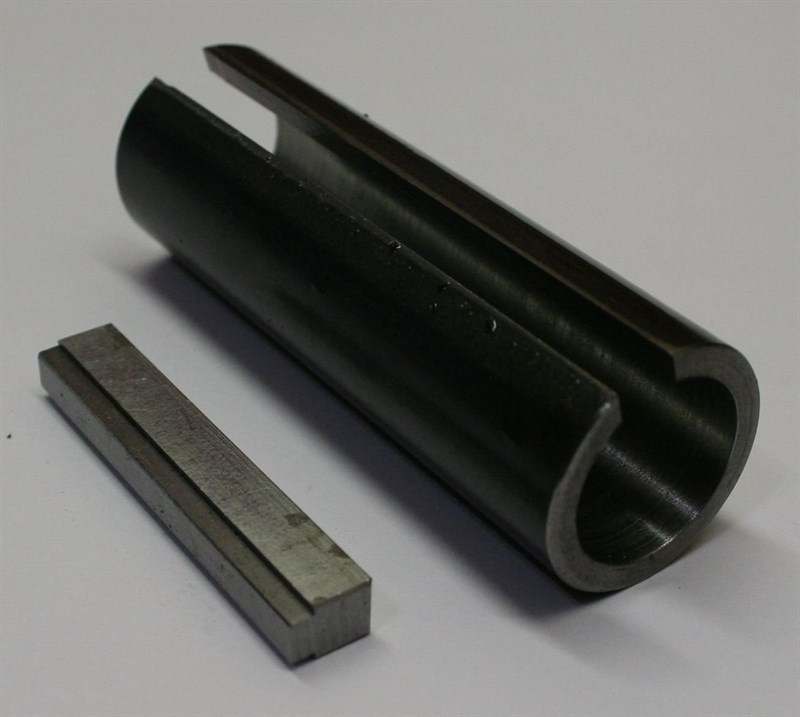 ADAPTER SHAFT 1/2 to 5/8